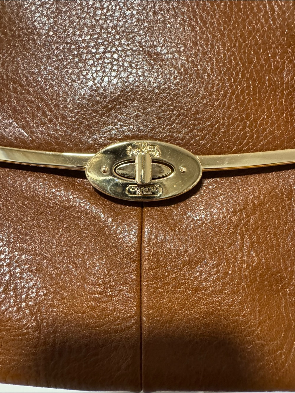 Classic Brown Leather Satchel Handbag - Picture 2 of 10